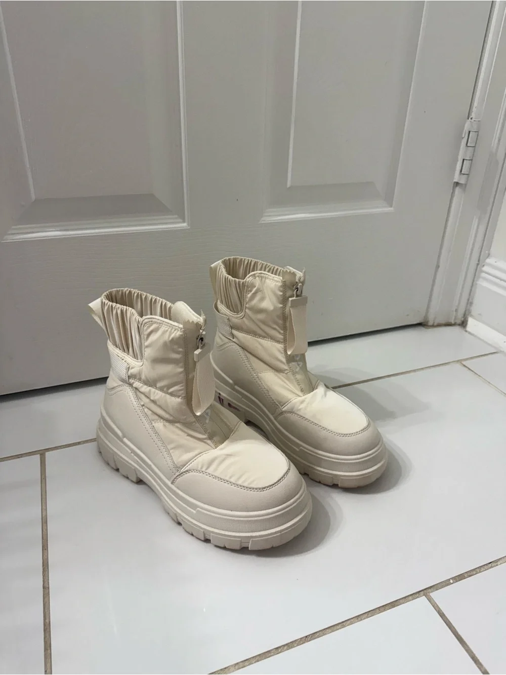 Cream Winter Snow Boots for Women. Water Resistant and Insulated